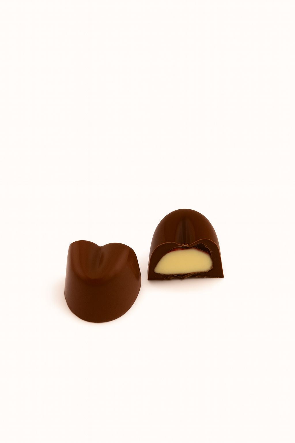 Cheese Cake Mix berries Ganache Praline Box Of 5